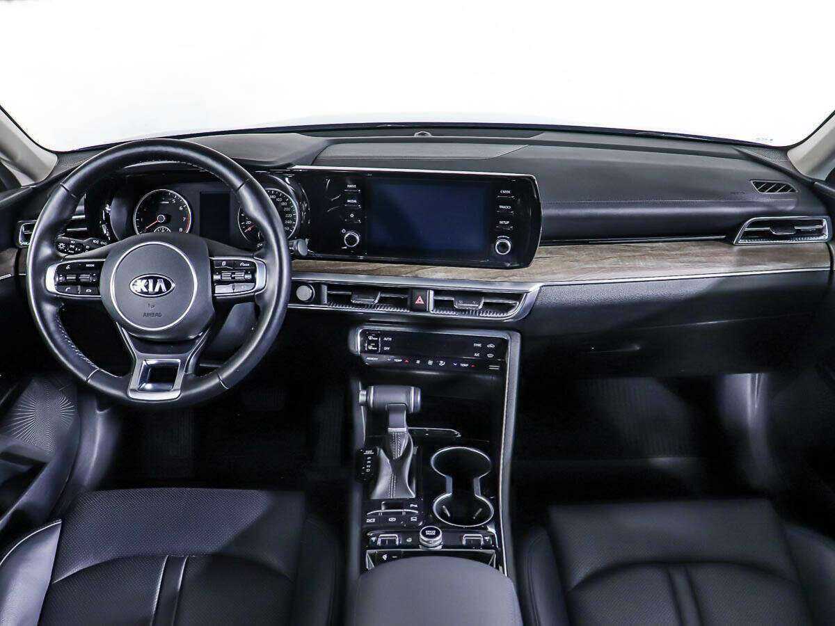 Купить Kia K5 с пробегом. Фото: #10