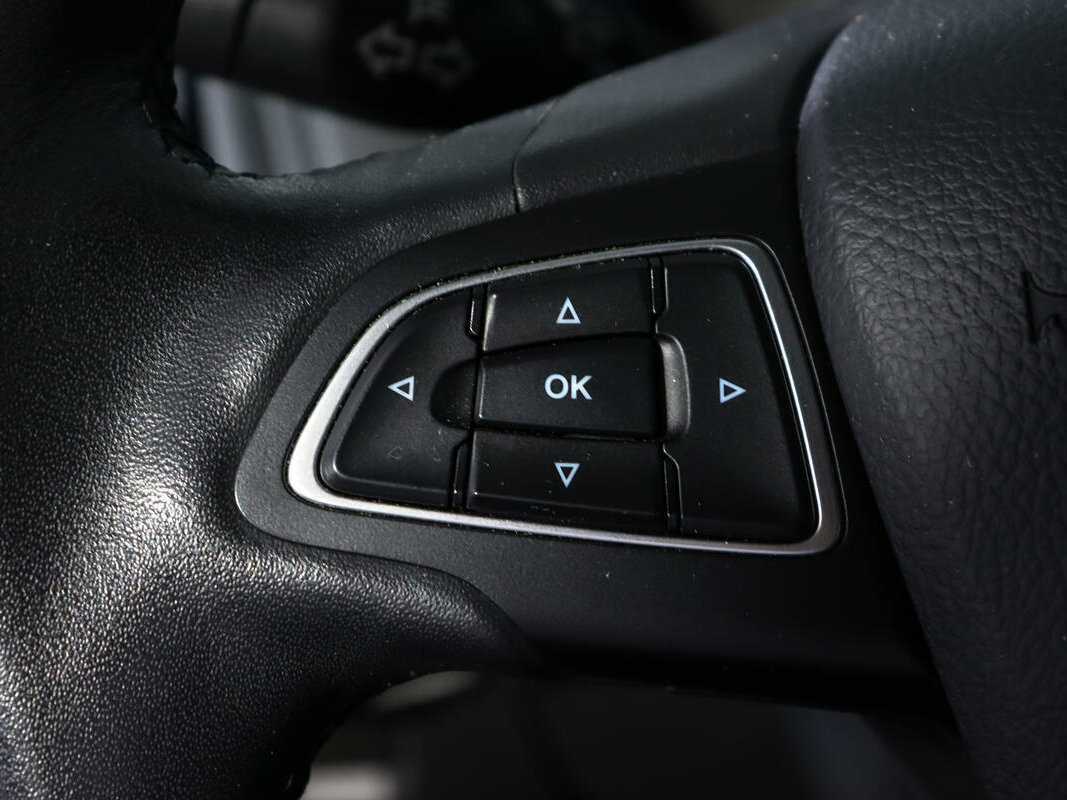 Купить Ford Focus с пробегом. Фото: #13