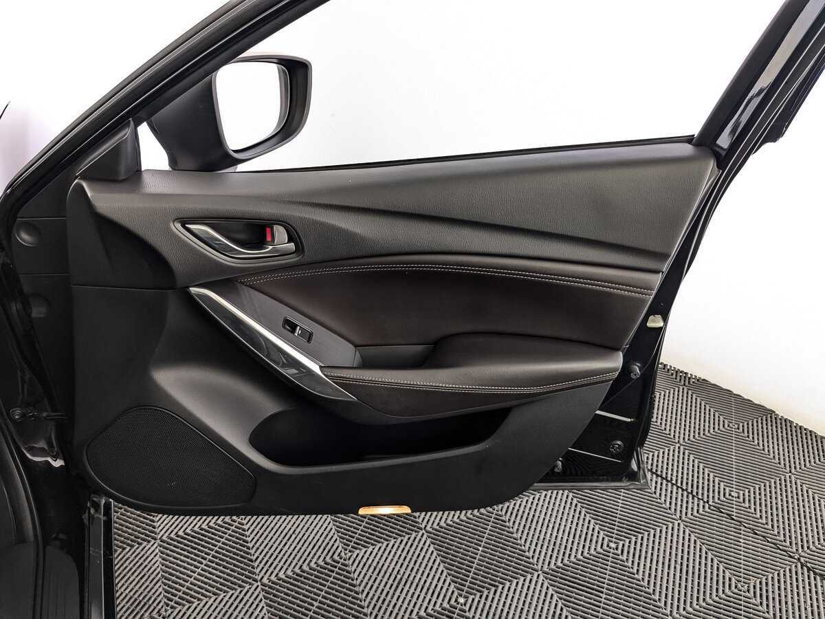 Купить Mazda 6 с пробегом. Фото: #20