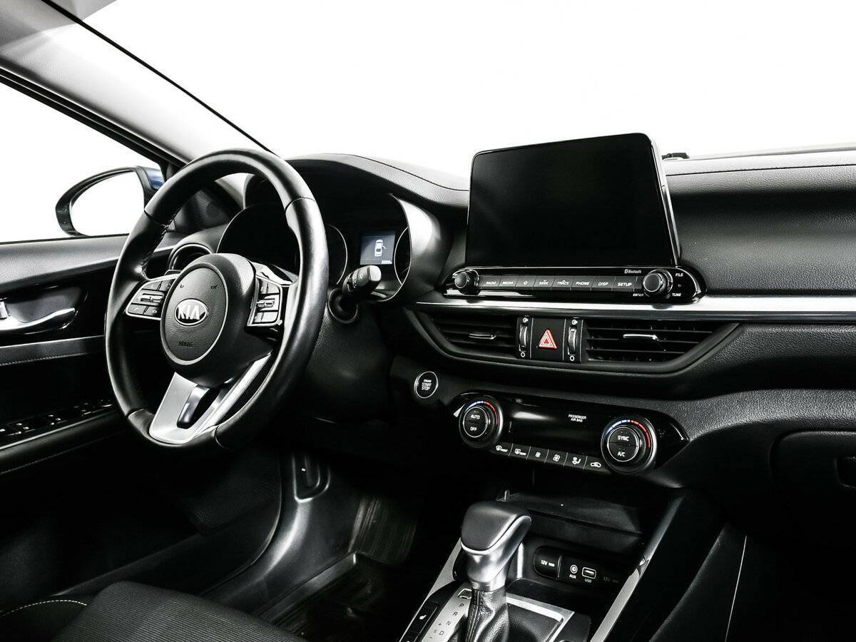 Купить Kia Cerato с пробегом. Фото: #8