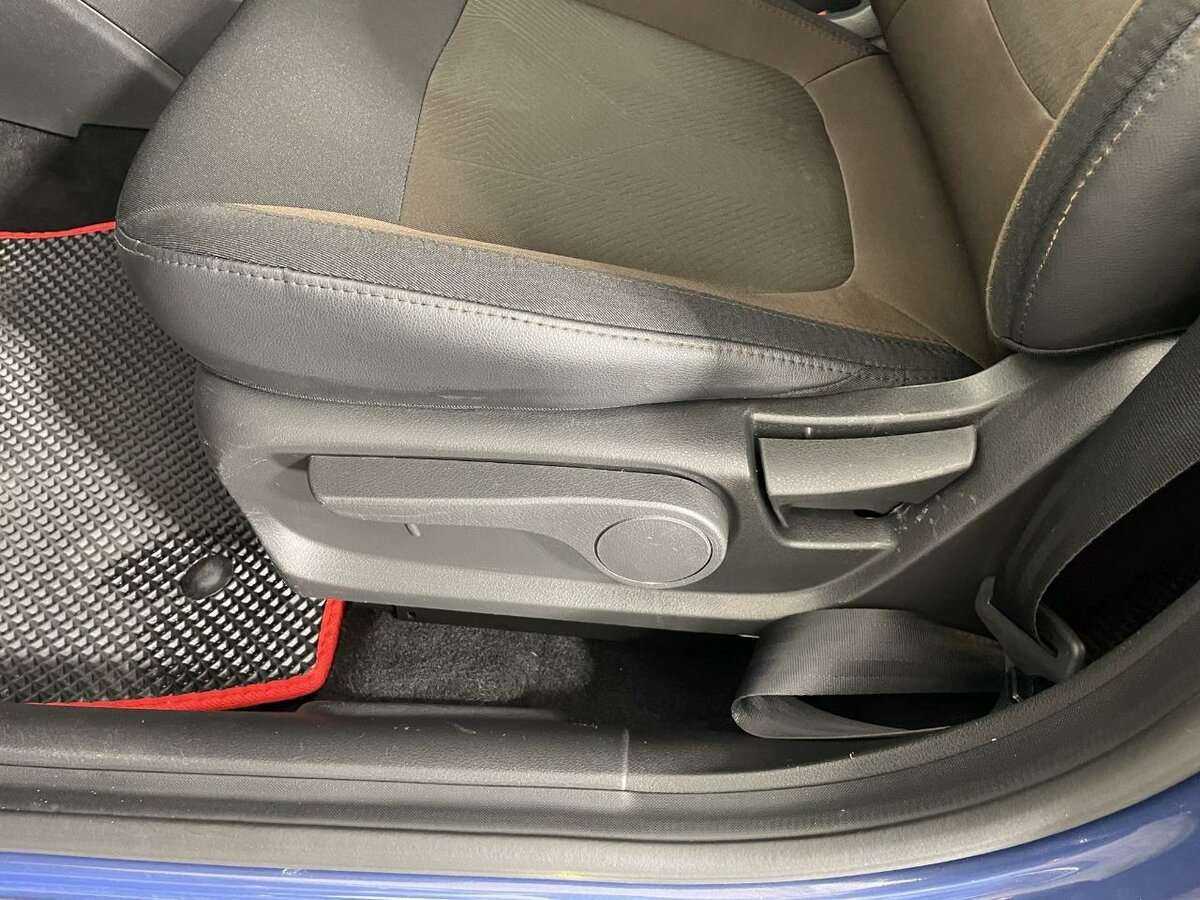 Купить Lada (ВАЗ) Vesta с пробегом. Фото: #9