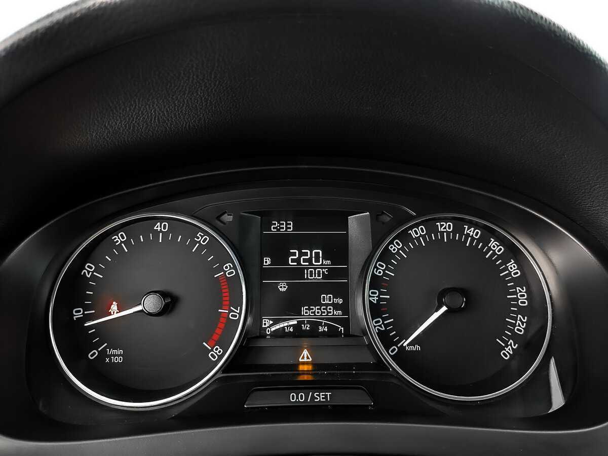 Купить Skoda Rapid с пробегом. Фото: #13