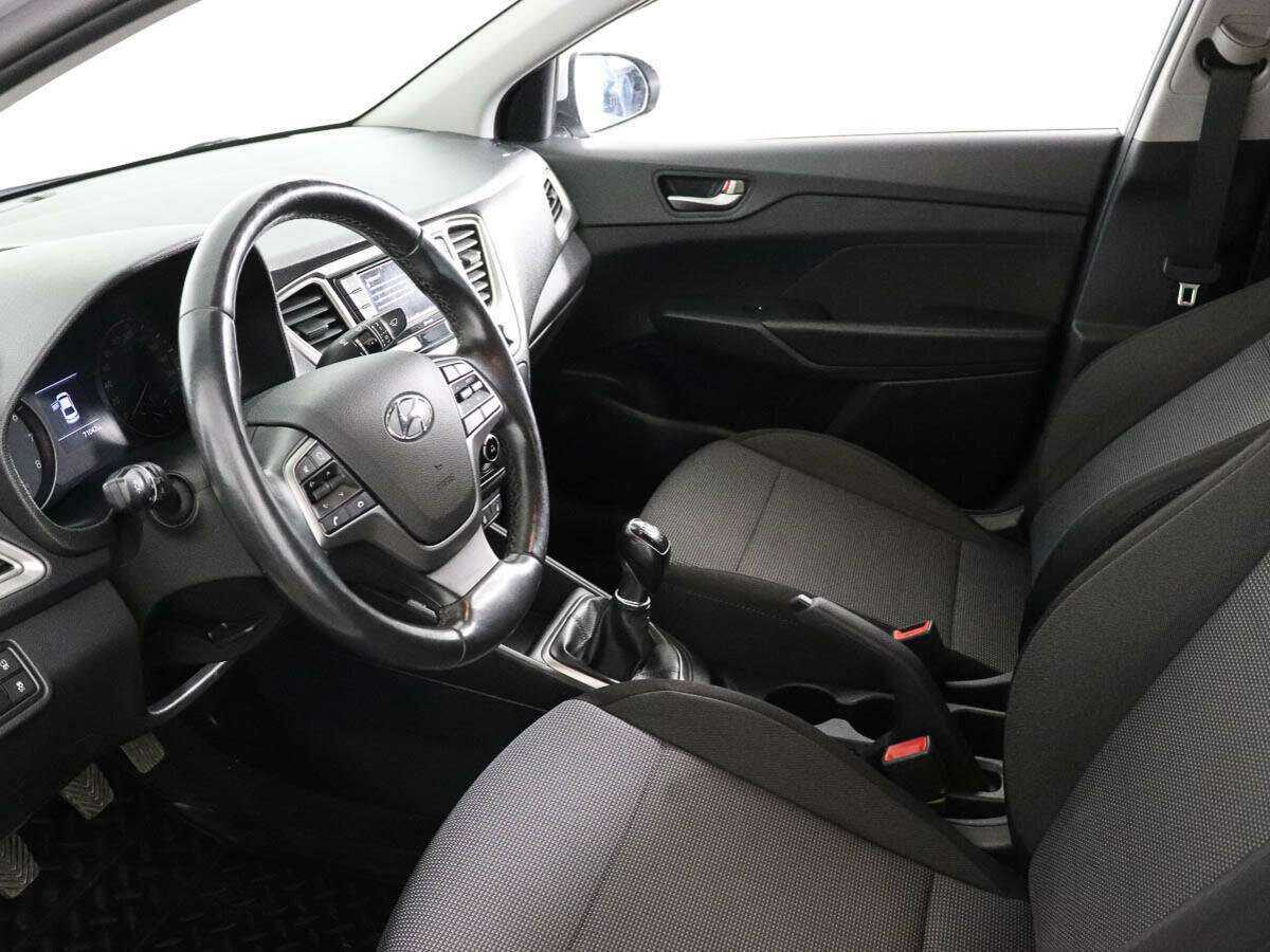 Купить Hyundai Solaris с пробегом. Фото: #7