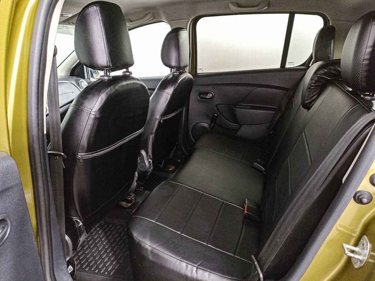 Купить Renault Sandero с пробегом. Фото: #9