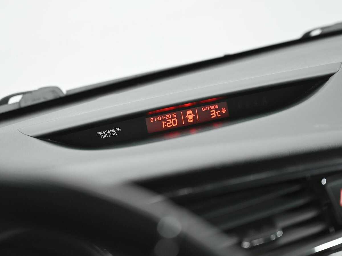 Купить Kia Ceed с пробегом. Фото: #11