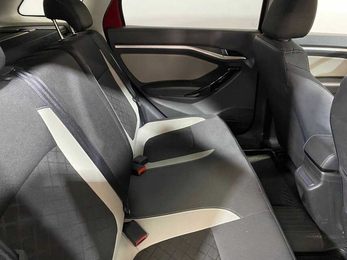 Купить Lada (ВАЗ) Vesta с пробегом. Фото: #10