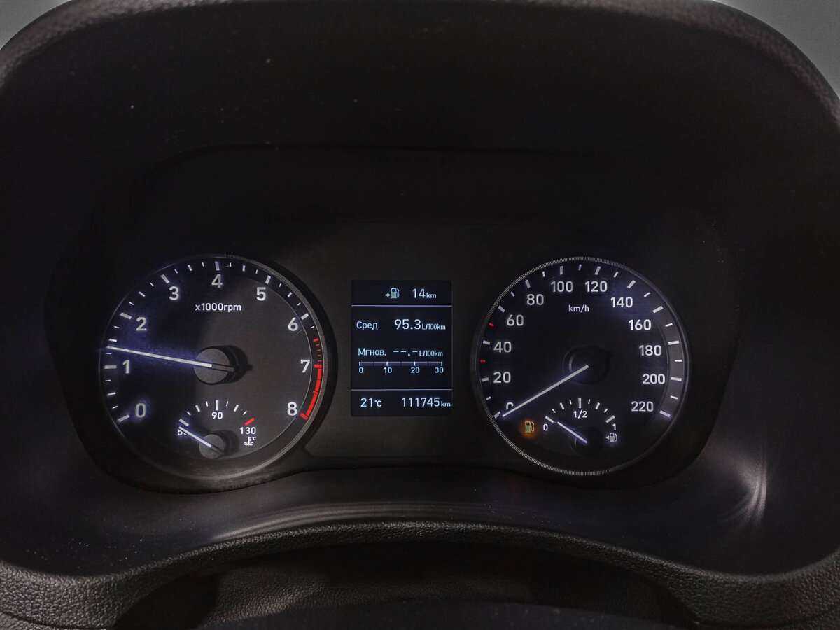 Купить Hyundai Solaris с пробегом. Фото: #10