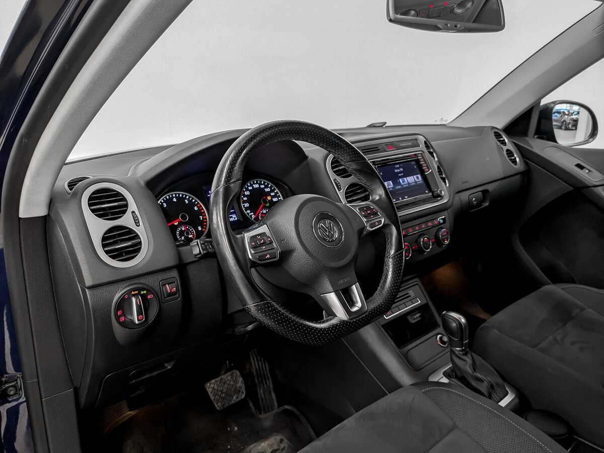 Купить Volkswagen Tiguan с пробегом. Фото: #15
