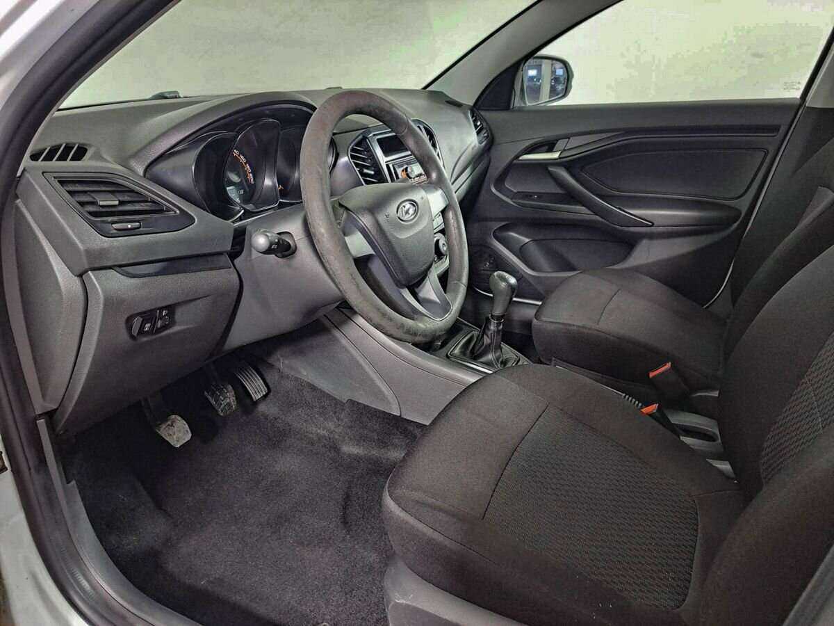 Купить Lada (ВАЗ) Vesta с пробегом. Фото: #11