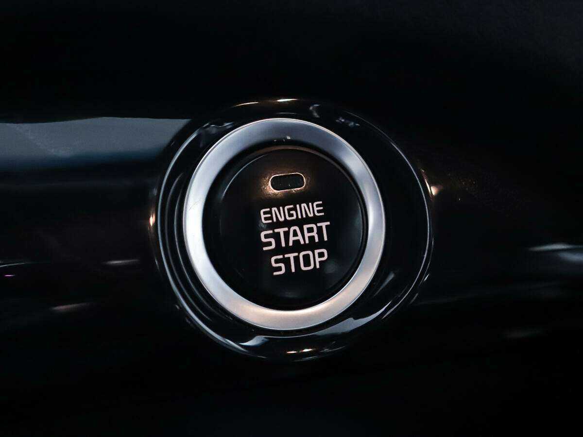 Купить Kia Sorento с пробегом. Фото: #22