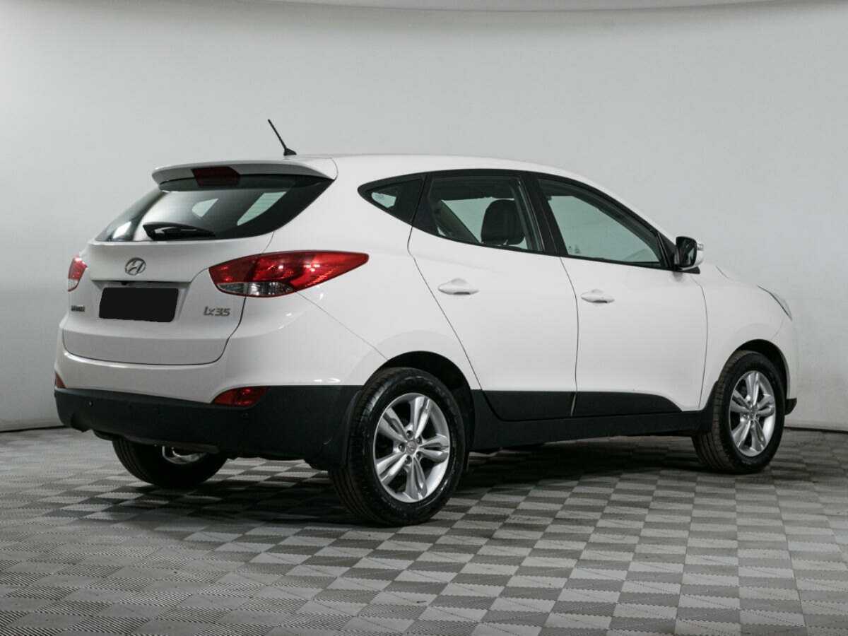 Купить Hyundai ix35 с пробегом. Фото: #4