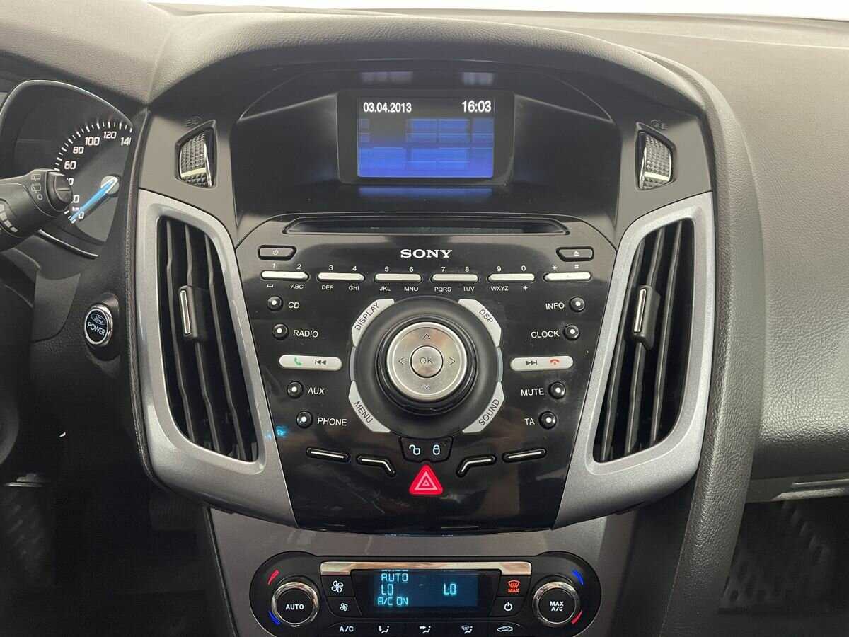 Купить Ford Focus с пробегом. Фото: #11