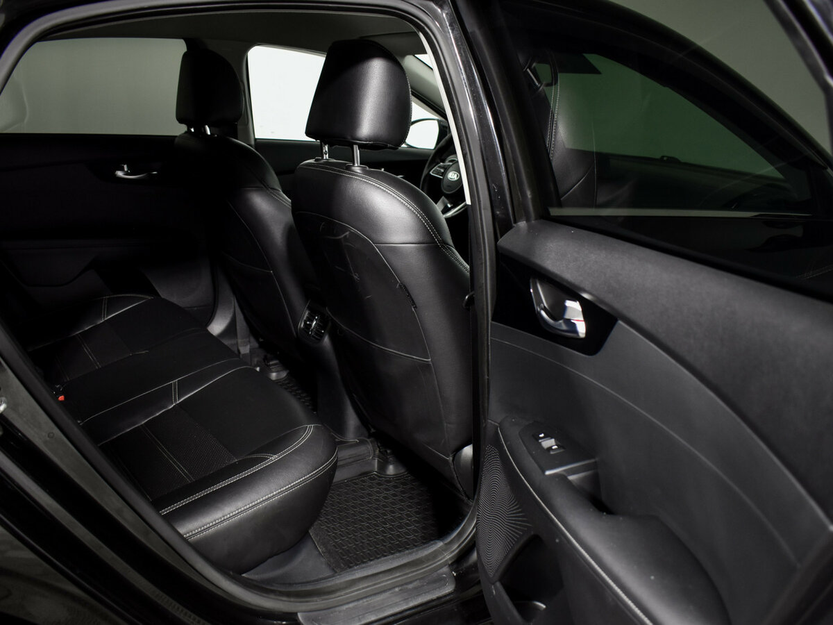 Купить Kia Cerato с пробегом. Фото: #11