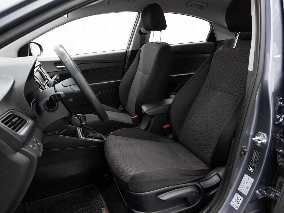 Купить Hyundai Solaris с пробегом. Фото: #8