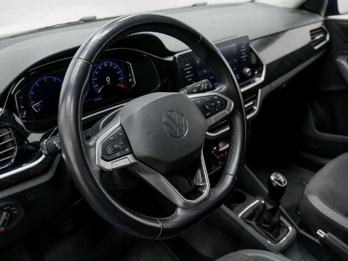 Купить Volkswagen Polo с пробегом. Фото: #15