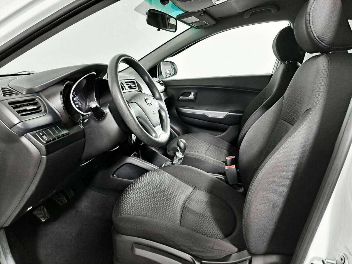 Купить Kia Rio с пробегом. Фото: #13