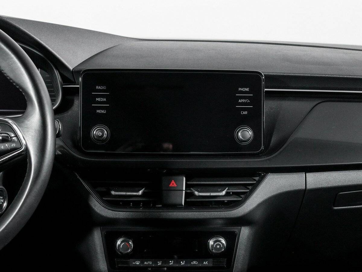 Купить Skoda Rapid с пробегом. Фото: #12