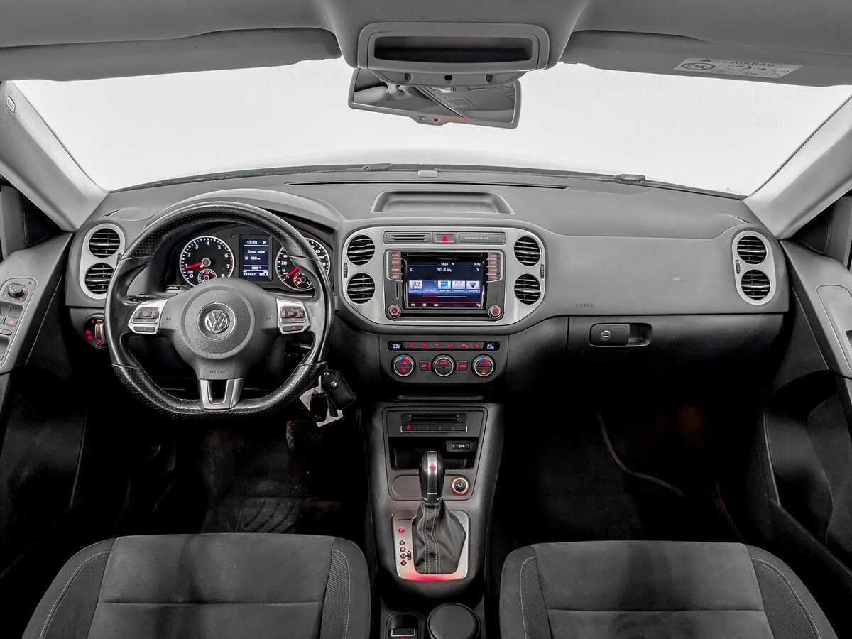 Купить Volkswagen Tiguan с пробегом. Фото: #13