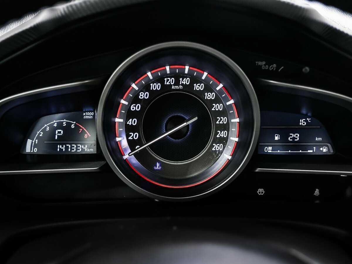 Купить Mazda 3 с пробегом. Фото: #9