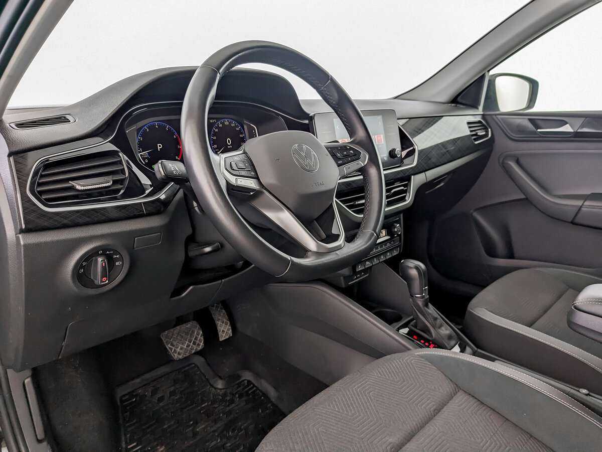 Купить Volkswagen Polo с пробегом. Фото: #13