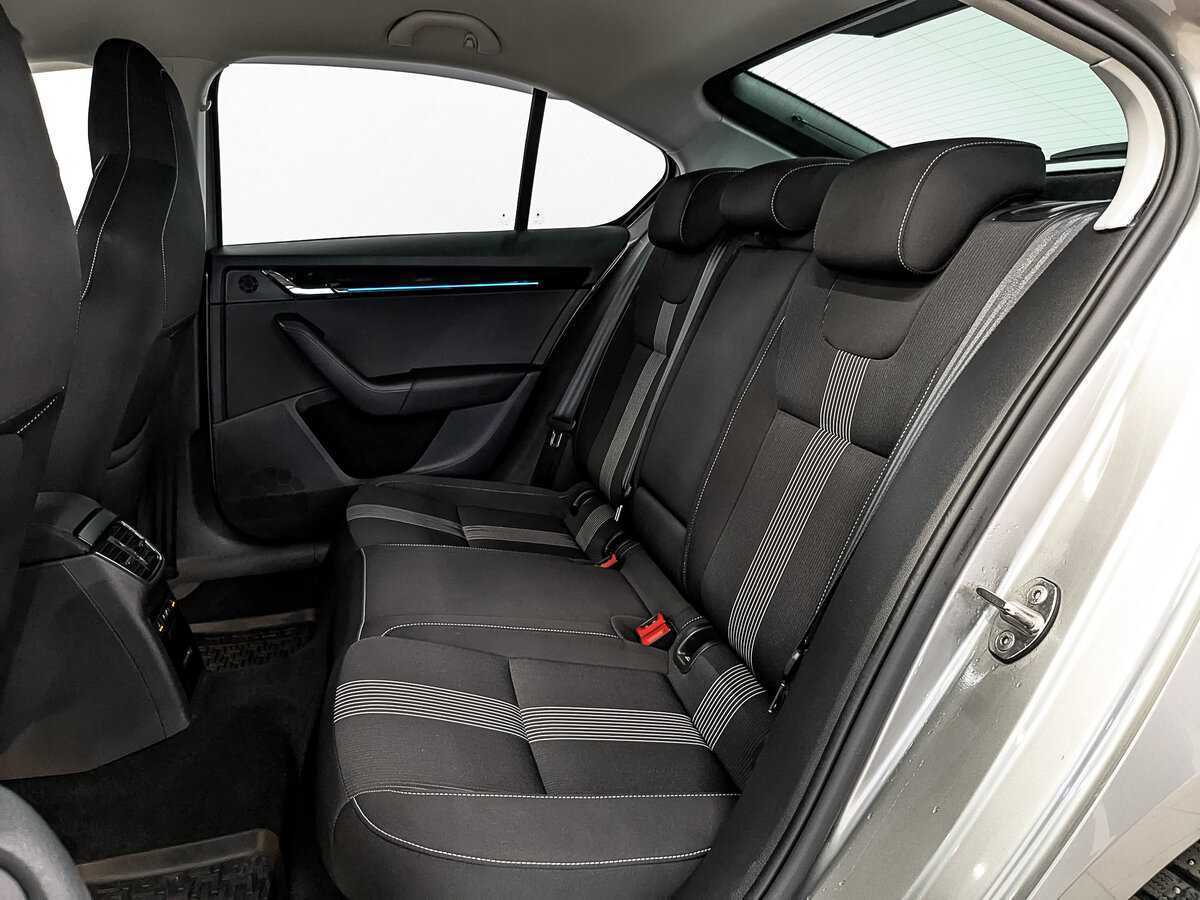Купить Skoda Octavia с пробегом. Фото: #17