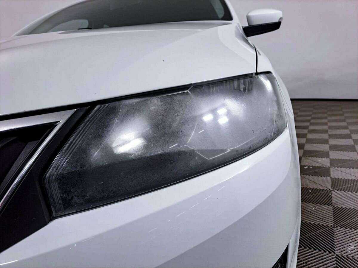 Купить Skoda Rapid с пробегом. Фото: #16