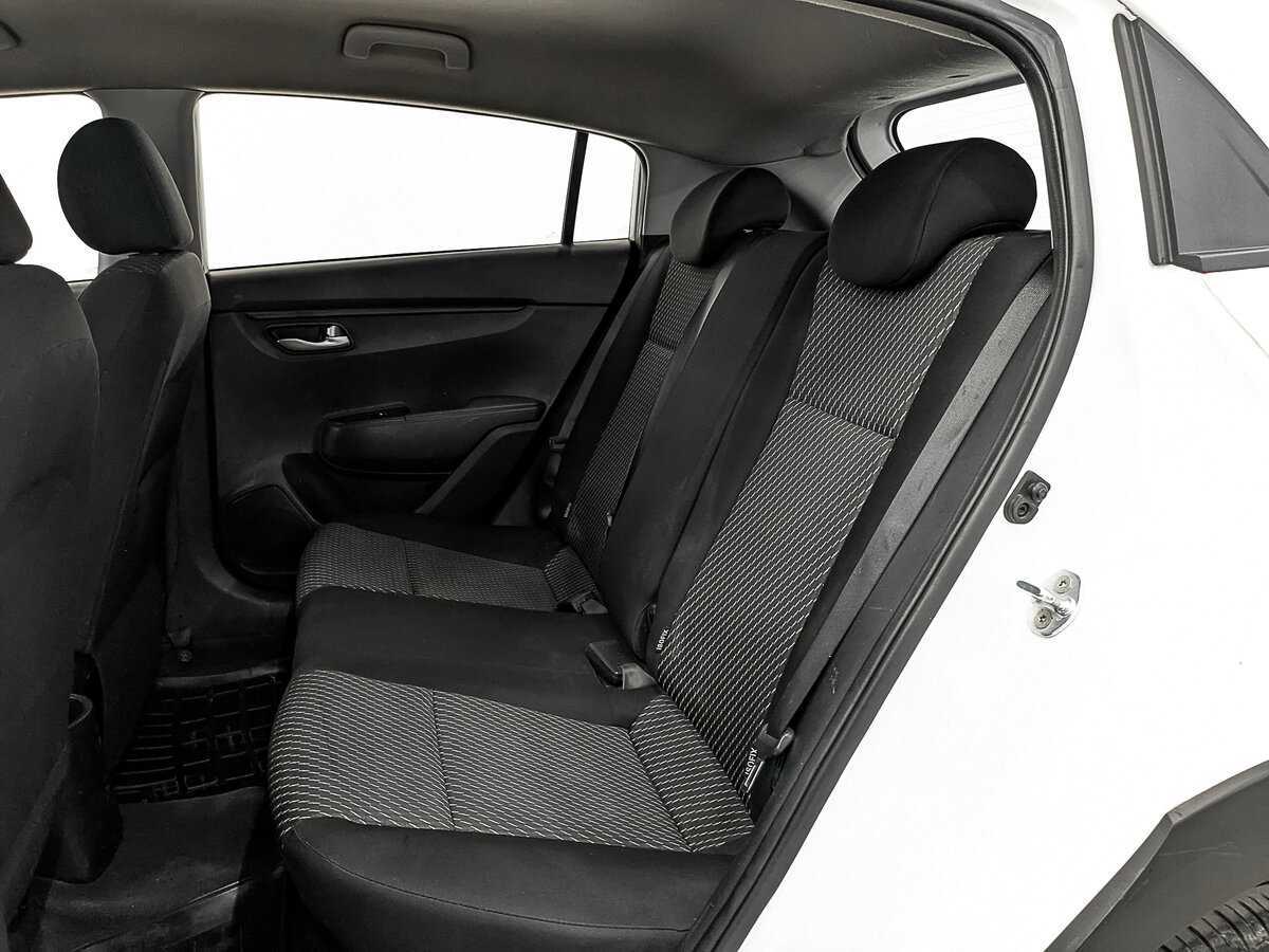 Купить Kia Rio с пробегом. Фото: #14