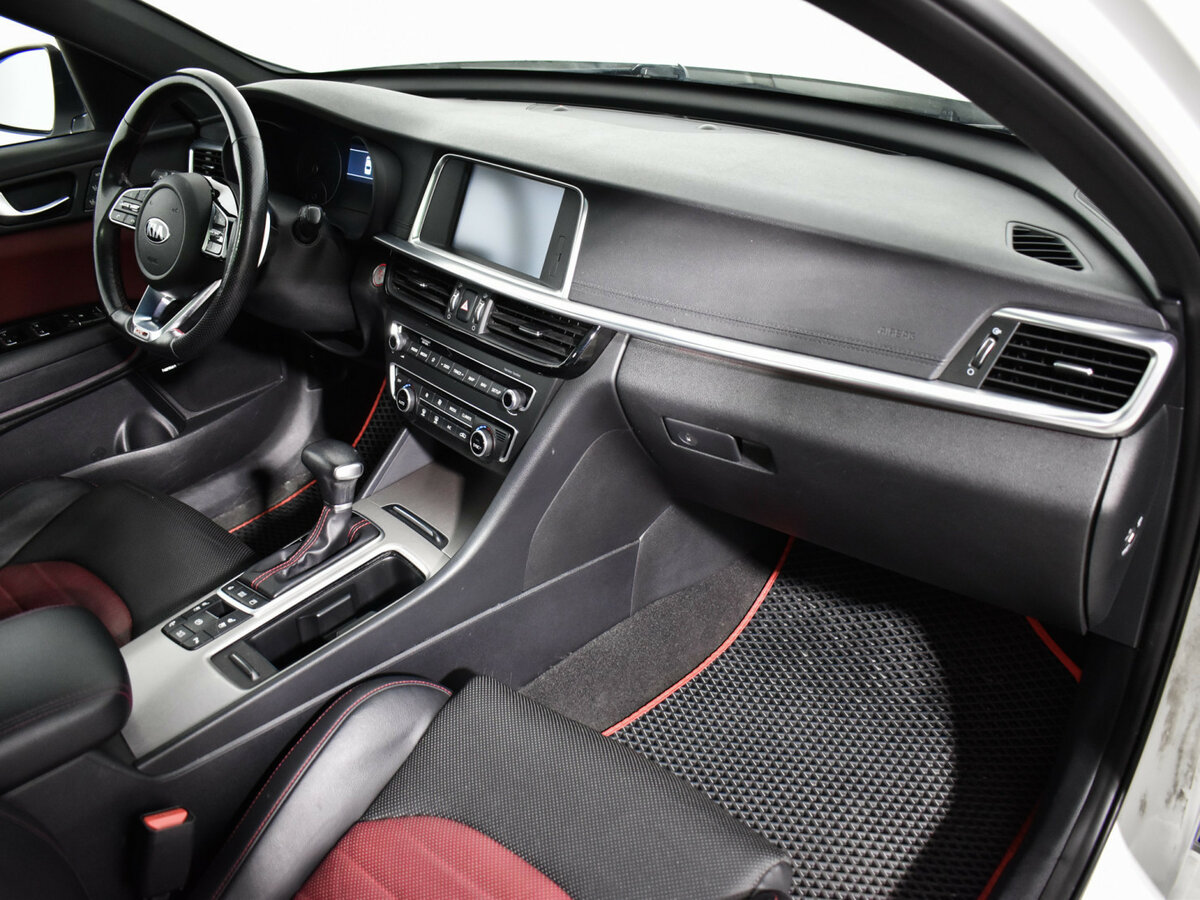 Купить Kia Optima с пробегом. Фото: #11