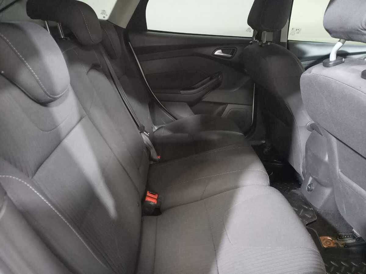 Купить Ford Focus с пробегом. Фото: #10