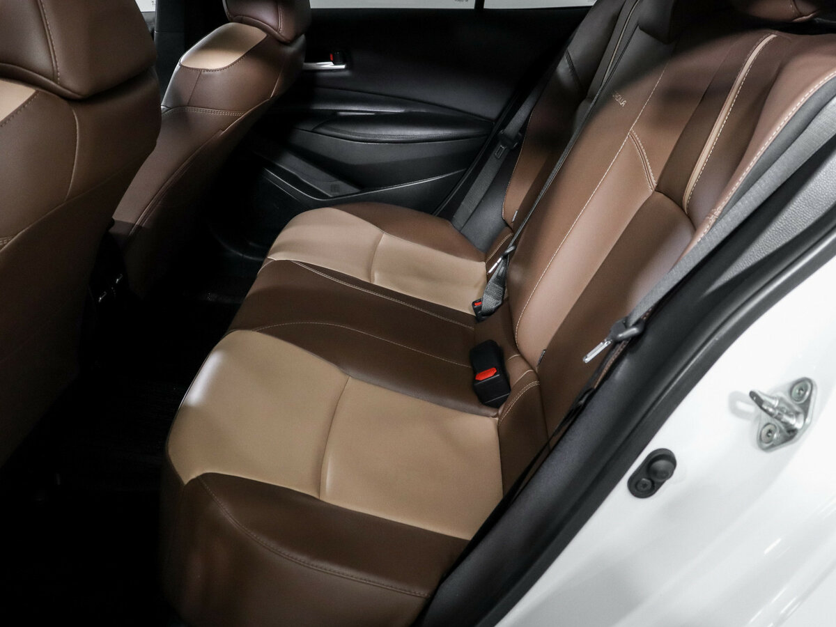 Купить Toyota Corolla с пробегом. Фото: #7