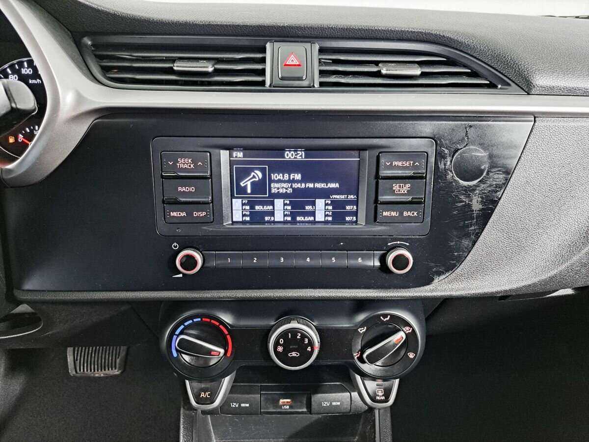 Купить Kia Rio с пробегом. Фото: #11