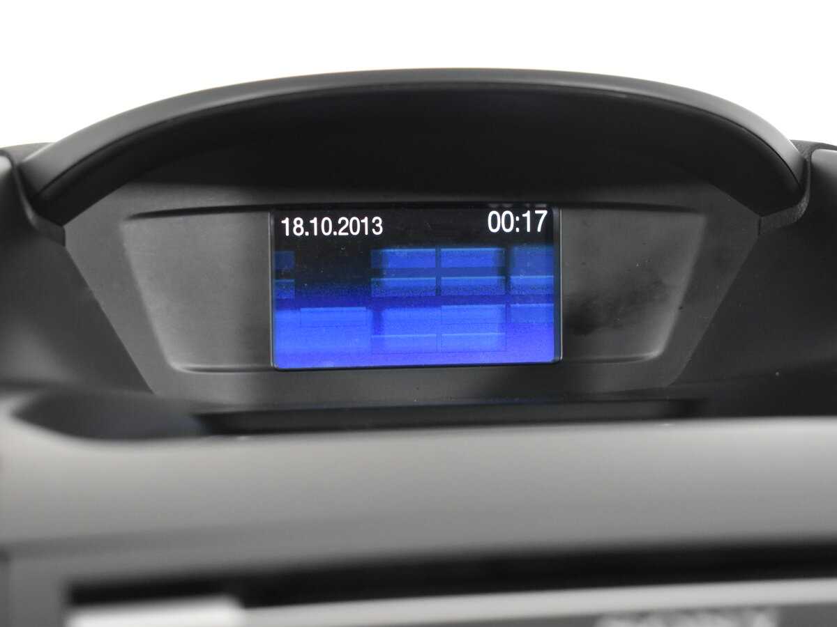 Купить Ford Kuga с пробегом. Фото: #16