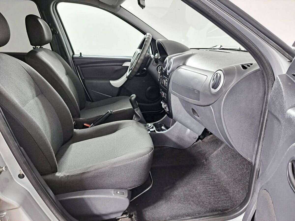 Купить Lada (ВАЗ) Largus с пробегом. Фото: #8