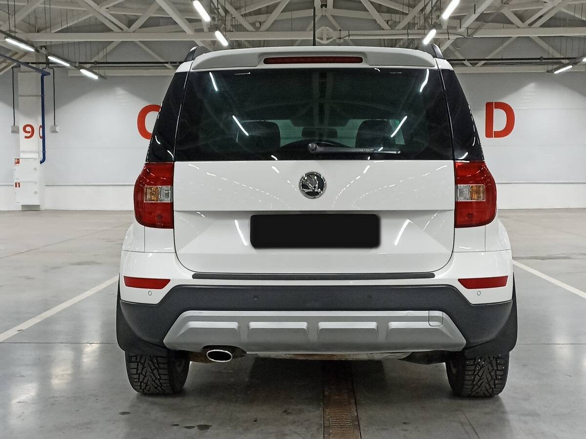 Купить Skoda Yeti с пробегом. Фото: #5