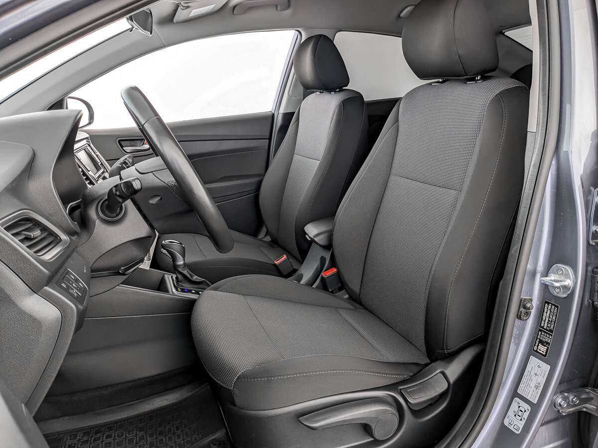 Купить Hyundai Solaris с пробегом. Фото: #15