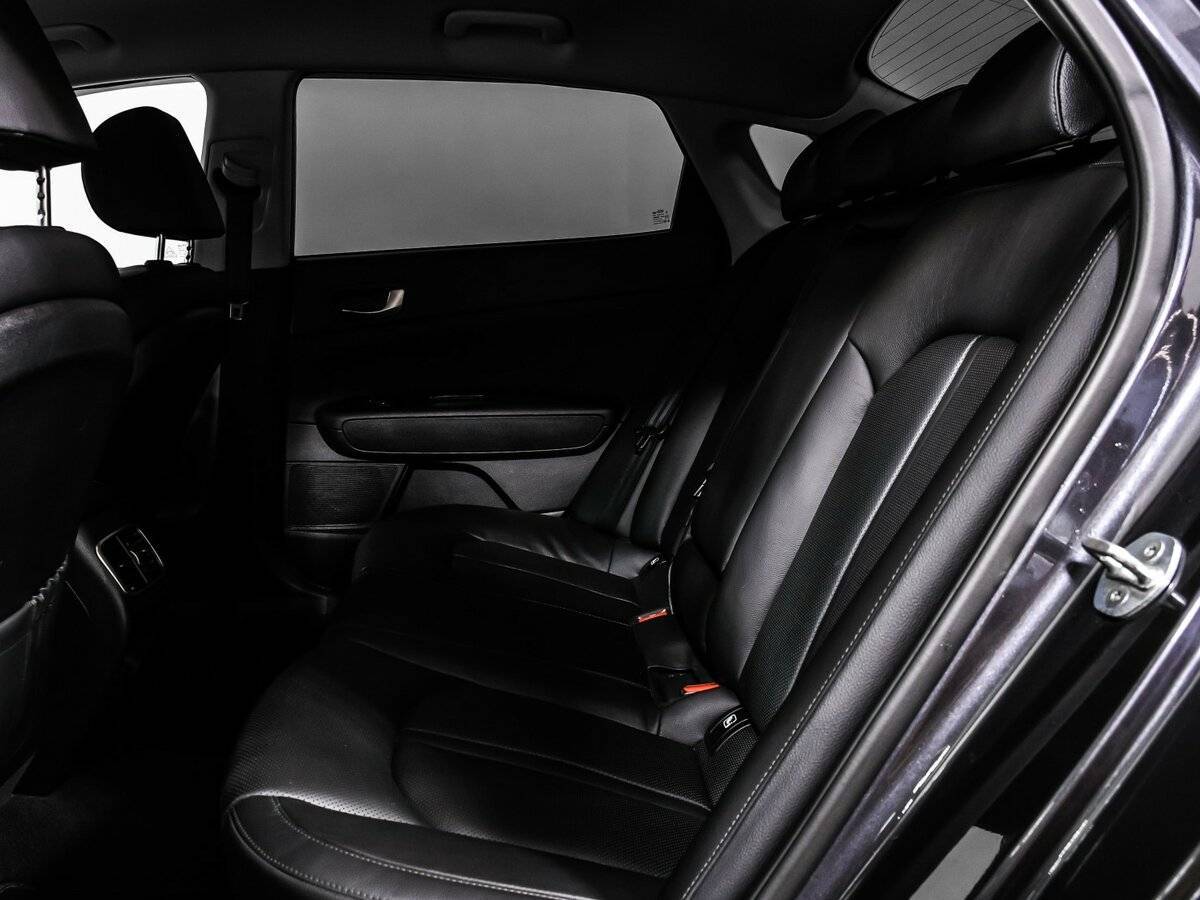 Купить Kia Optima с пробегом. Фото: #12