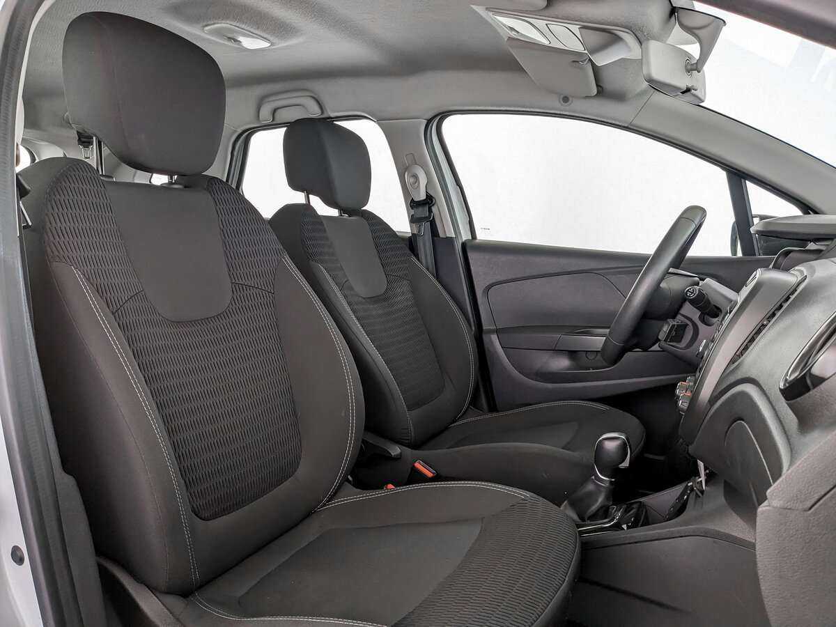 Купить Renault Kaptur с пробегом. Фото: #20