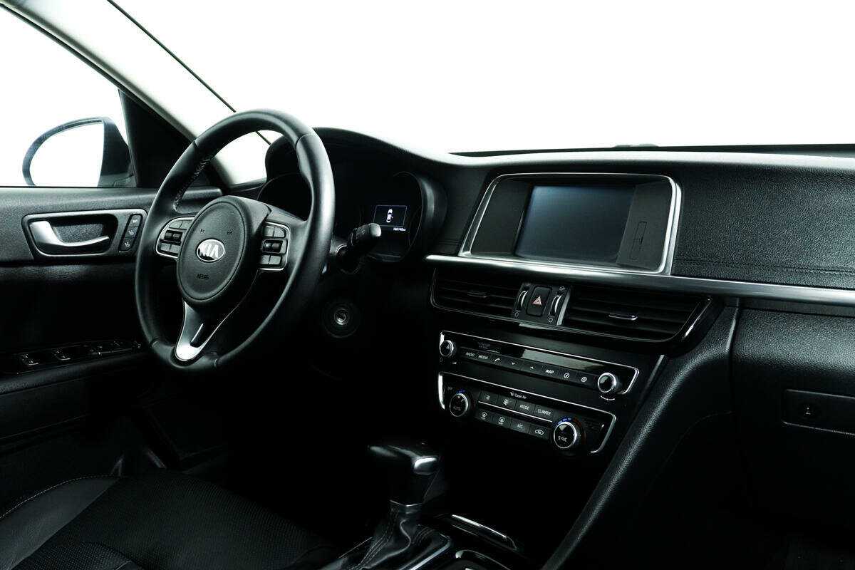 Купить Kia Optima с пробегом. Фото: #8