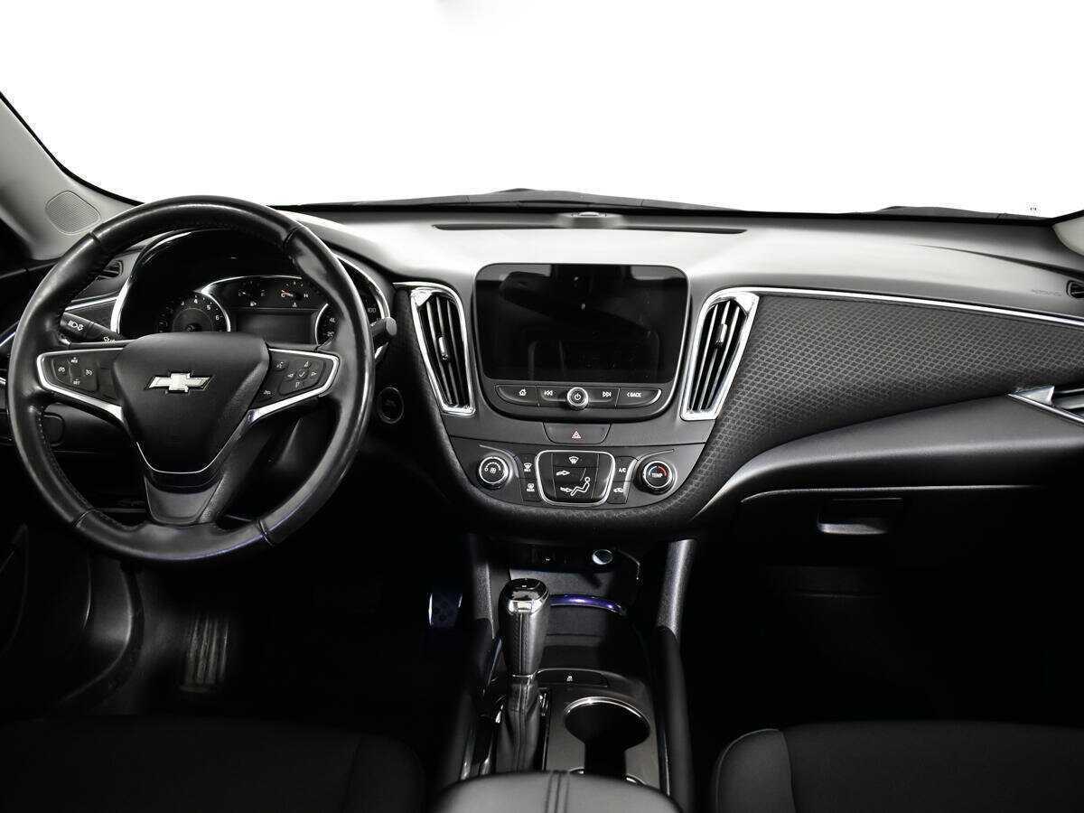 Купить Chevrolet Malibu с пробегом. Фото: #9
