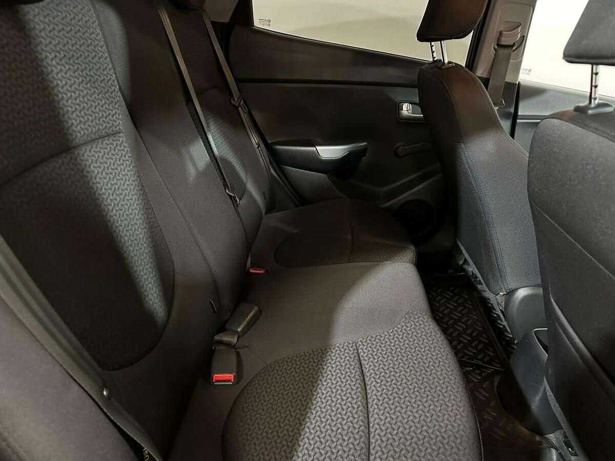 Купить Kia Rio с пробегом. Фото: #10