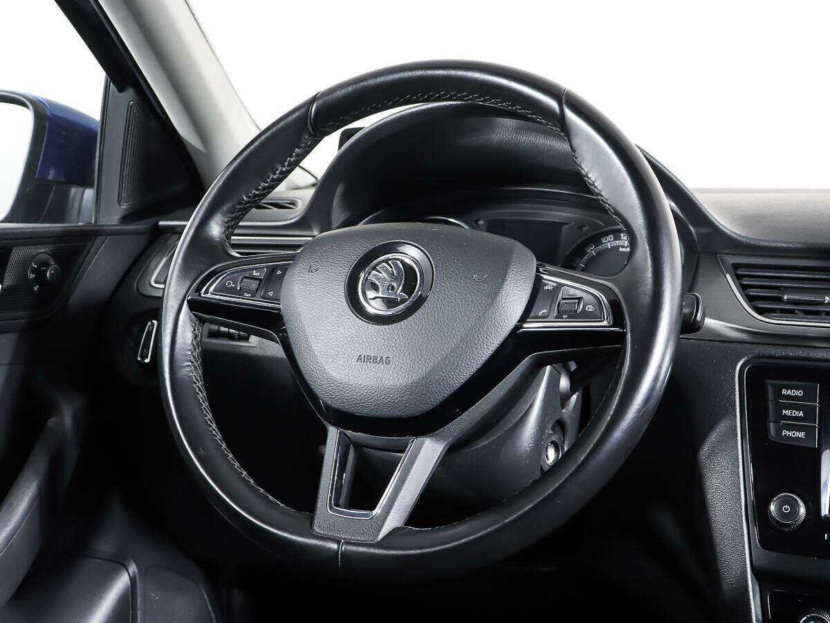 Купить Skoda Rapid с пробегом. Фото: #14