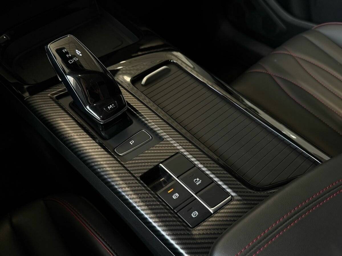 Купить FAW Bestune T55 с пробегом. Фото: #29