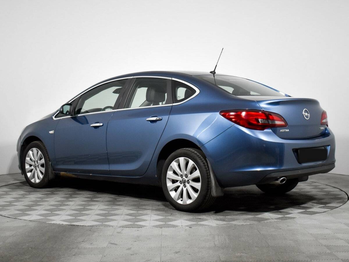 Купить Opel Astra с пробегом. Фото: #5
