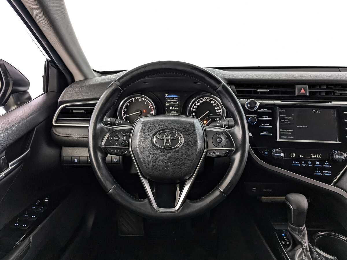 Купить Toyota Camry с пробегом. Фото: #17