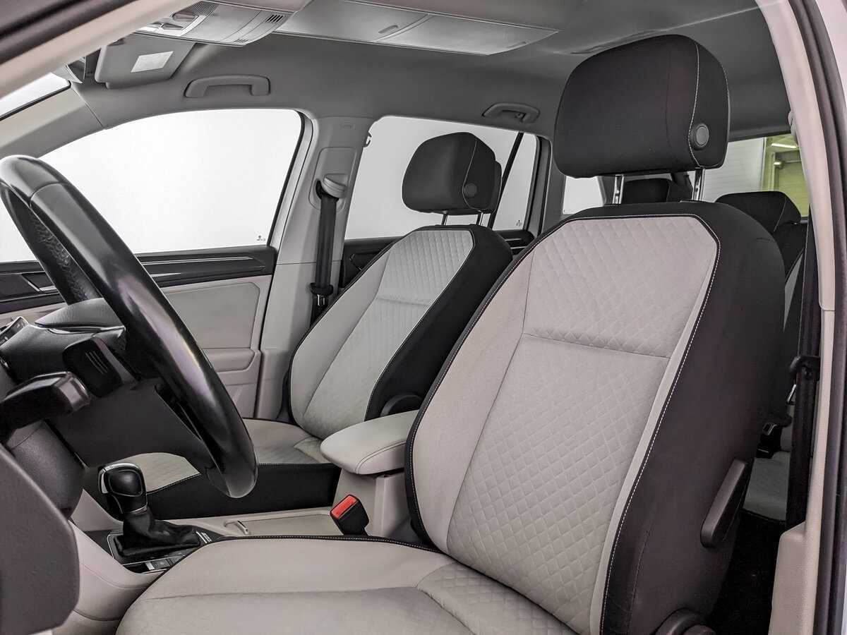 Купить Volkswagen Tiguan с пробегом. Фото: #19