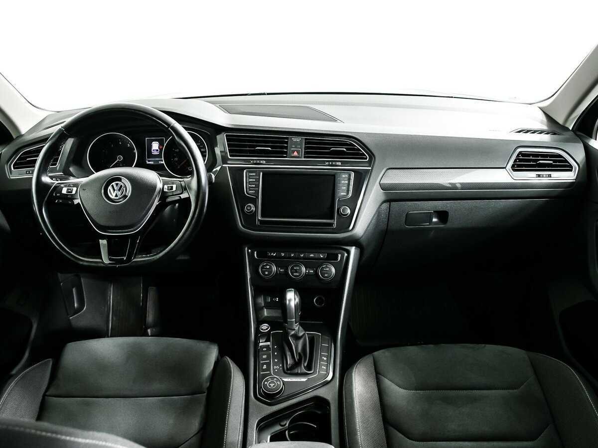 Купить Volkswagen Tiguan с пробегом. Фото: #8