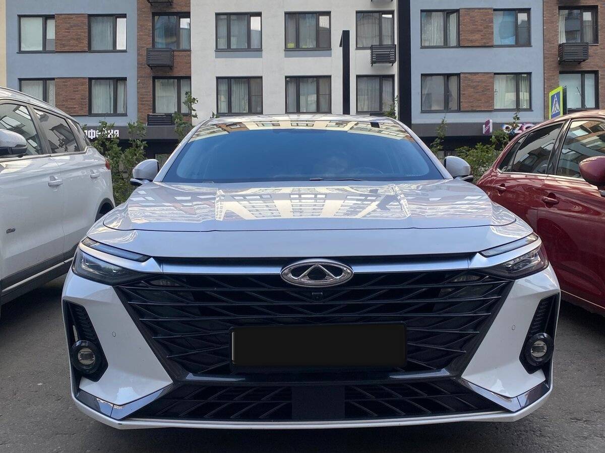 Купить Chery Arrizo 8 с пробегом. Фото: #2