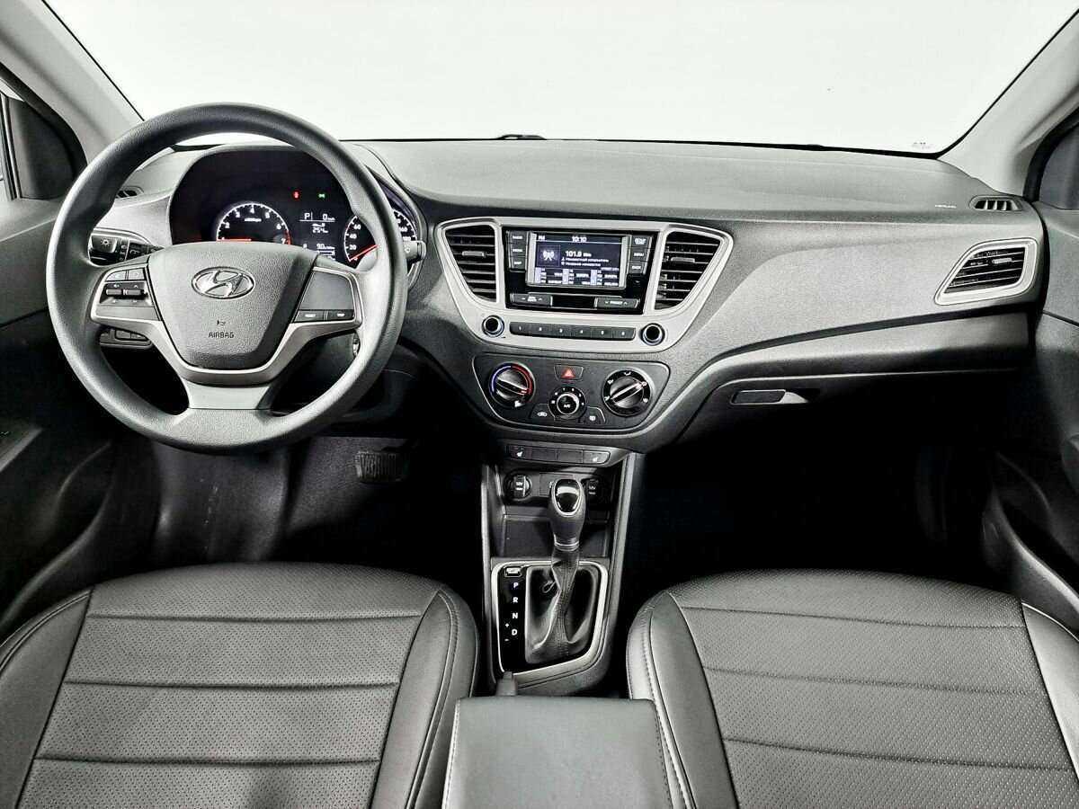 Купить Hyundai Solaris с пробегом. Фото: #11