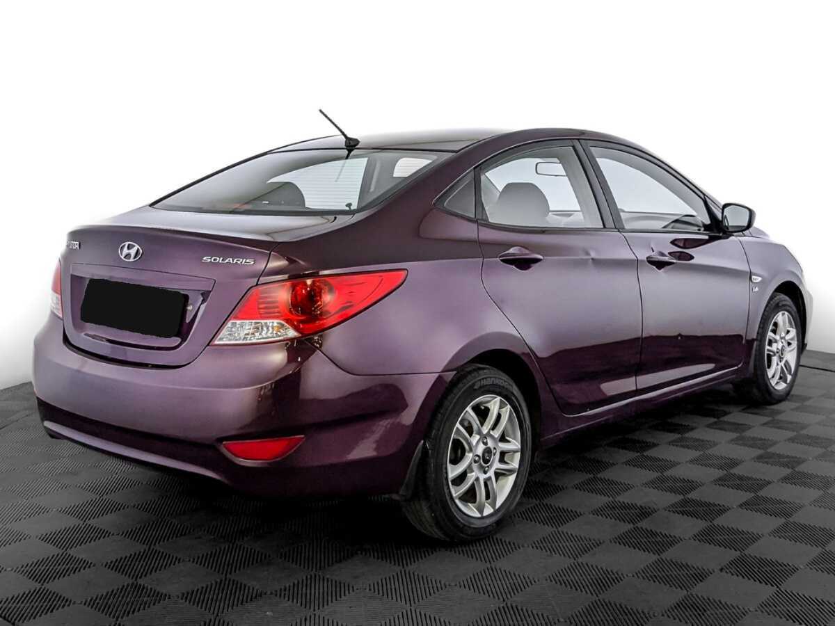 Купить Hyundai Solaris с пробегом. Фото: #4