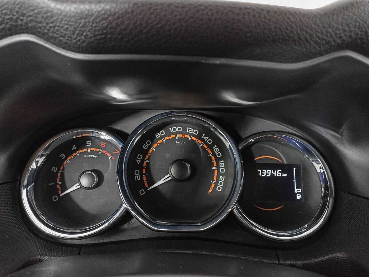 Купить Lada (ВАЗ) Largus с пробегом. Фото: #8